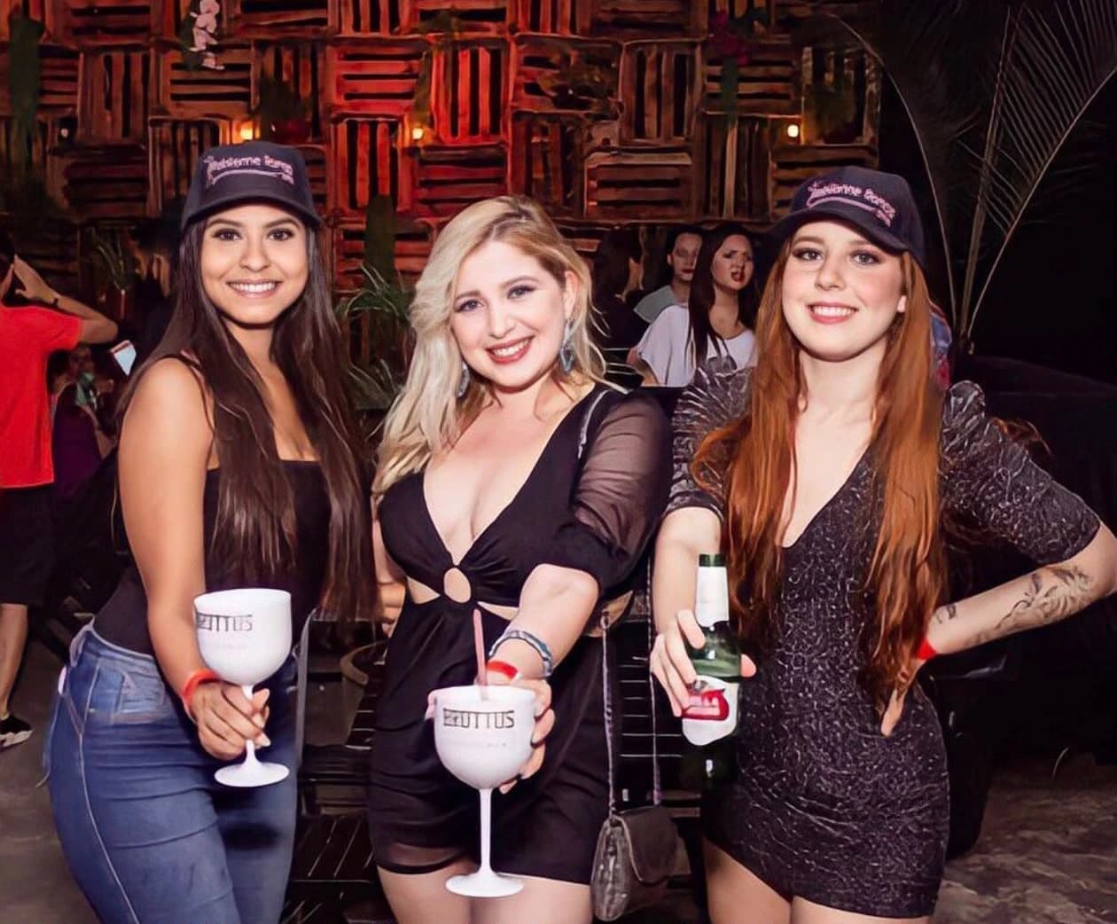Equipe de divulgação e ativação em evento